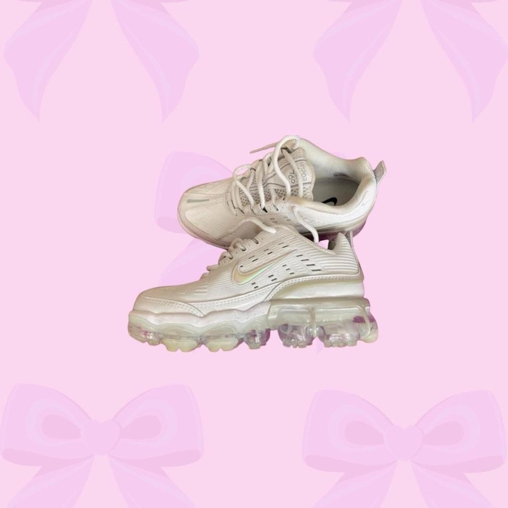 Women’s Air VaporMax 360 ‘Triple White’